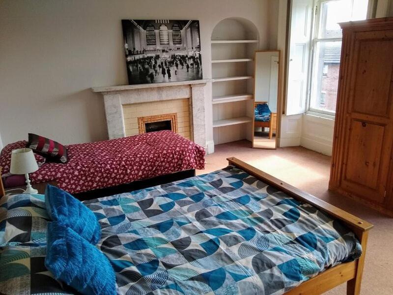 Edinburgh Central Oldtown Aparthotel エクステリア 写真